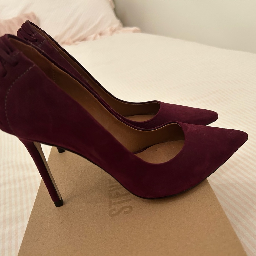 Steve Madden Deep Burgundy Heels - Picture 2 of 3